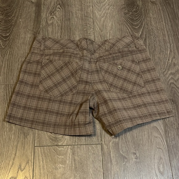 ☀️Plaid shorts size 3 - Picture 5 of 5